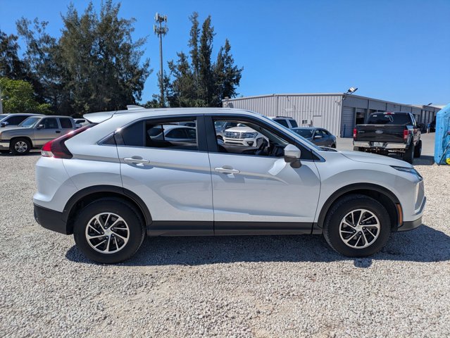 Used 2022 Mitsubishi Eclipse Cross ES image 4