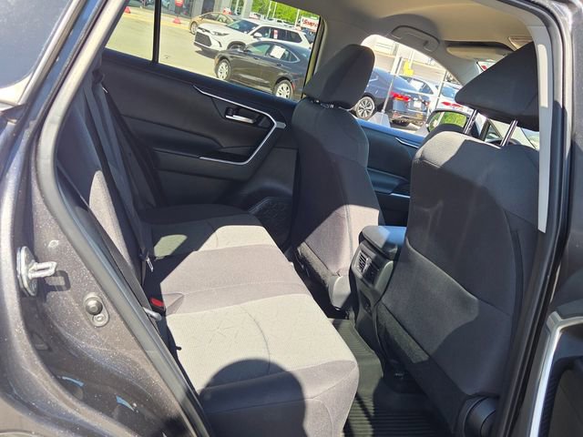 Used 2022 Toyota RAV4 XLE image 14