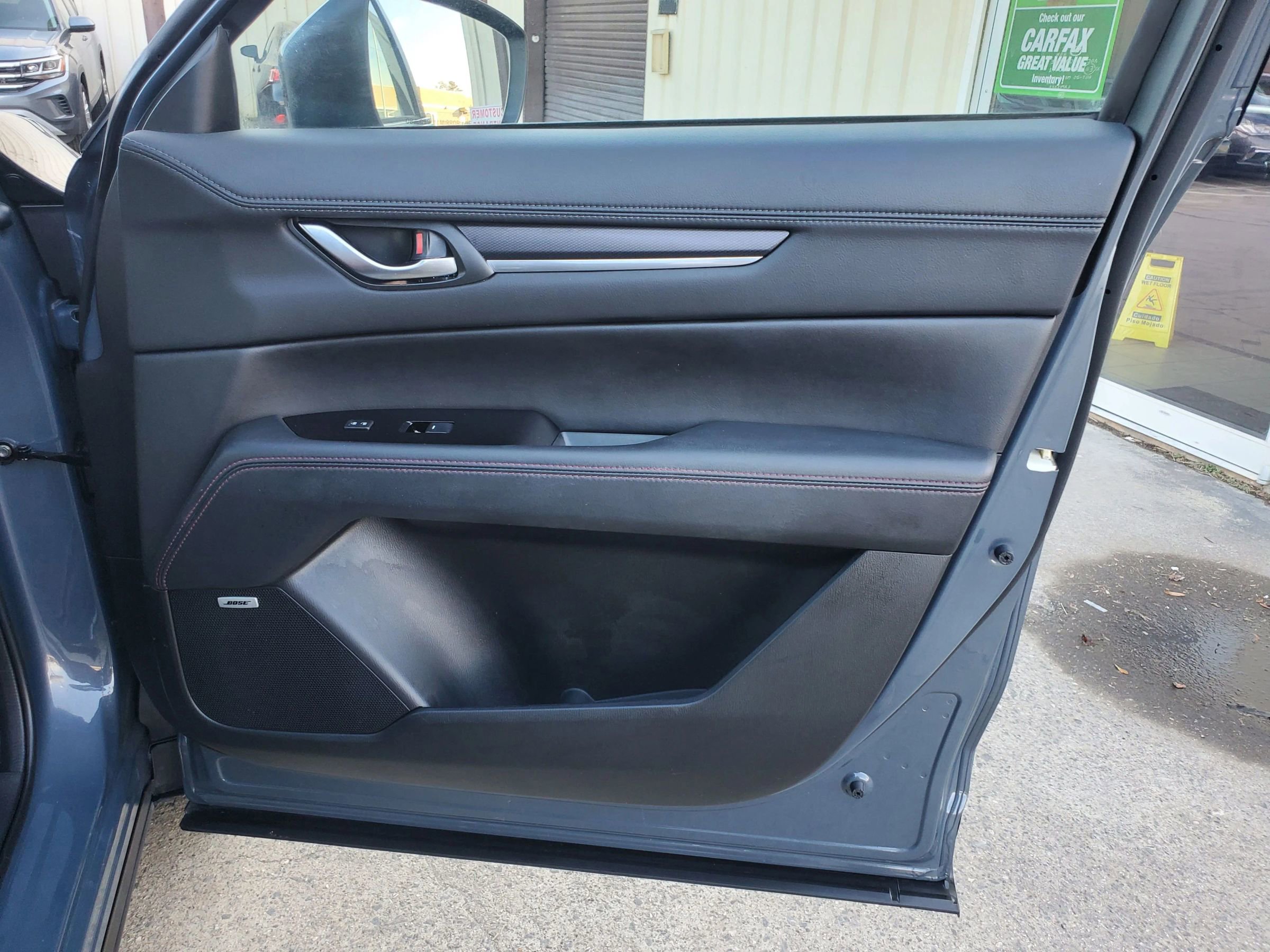 Used 2024 MAZDA CX-5 Carbon Edition image 16