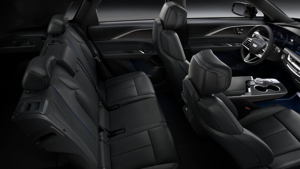 New 2025 Cadillac Lyriq Sport AWD/4WD image 34