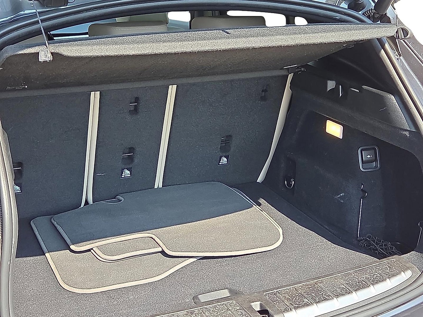 Used 2022 BMW X2 xDrive28i w/ Premium Package image 22