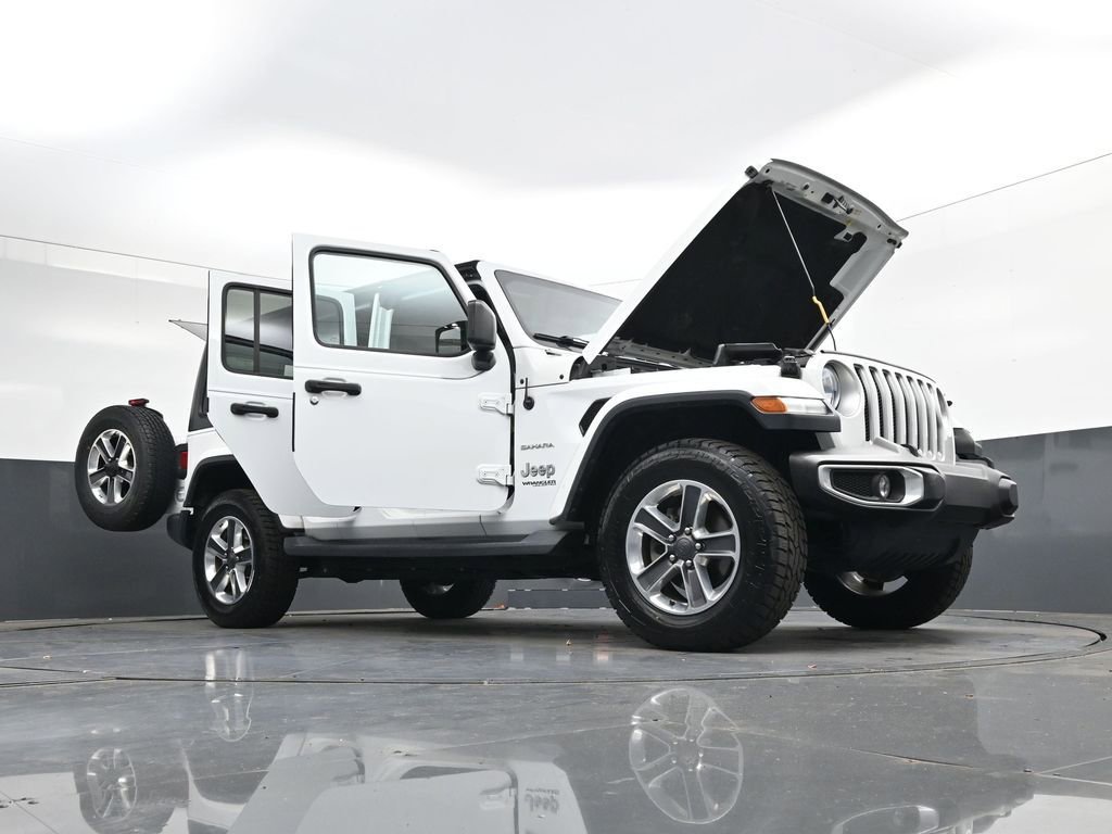 Used 2019 Jeep Wrangler Unlimited Sahara image 37
