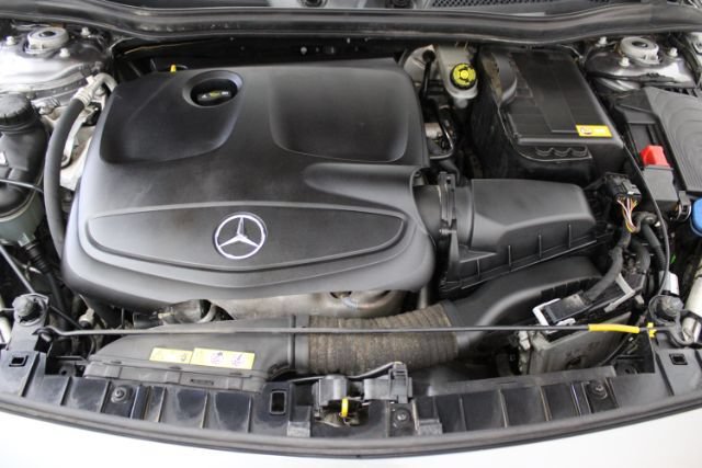 Used 2015 Mercedes-Benz GLA 250 4MATIC image 24