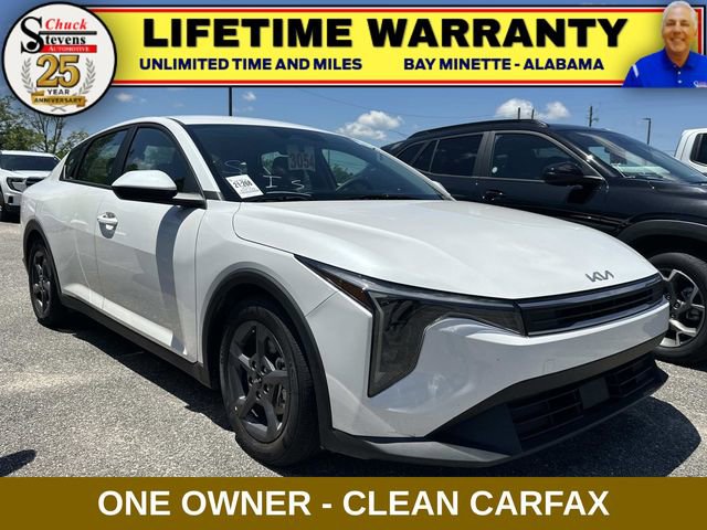 Used 2025 Kia K4 FWD image 1