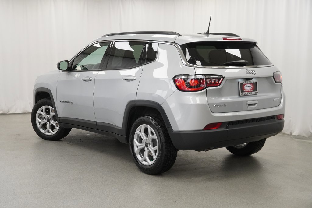 Certified 2025 Jeep Compass Latitude w/ Convenience Group image 14