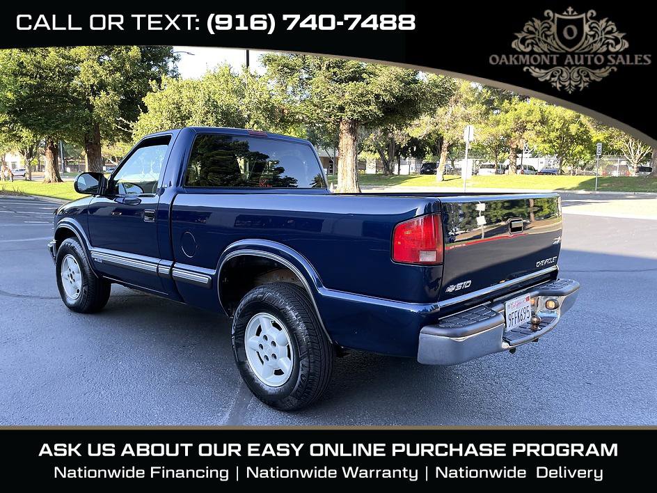 Used 2000 Chevrolet S10 Pickup LS w/ Preferred Equipment Group AWD/4WD image 5