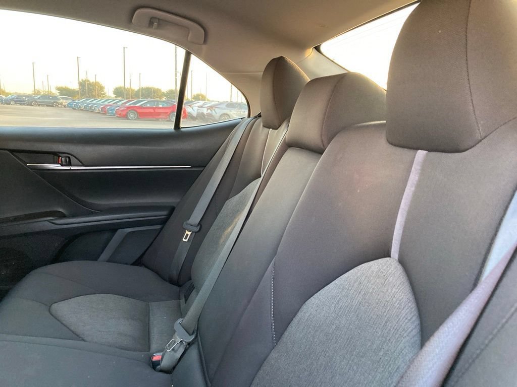 Certified 2022 Toyota Camry LE FWD image 10