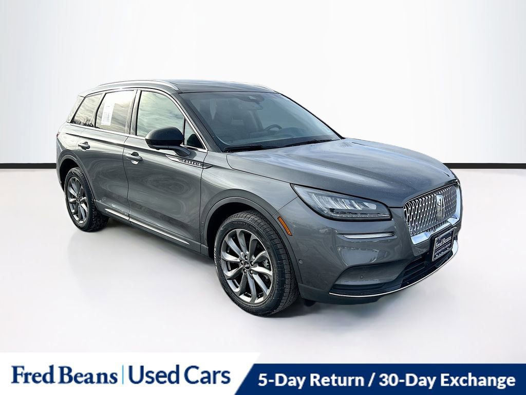 Used 2022 Lincoln Corsair AWD w/ Premium Package image 1