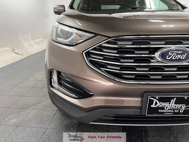 Used 2019 Ford Edge SEL w/ Equipment Group 201A FWD image 11