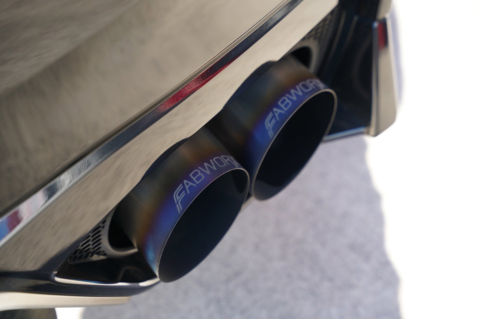 Used 2023 Nissan GT-R Premium w/ Premium Interior Package image 6