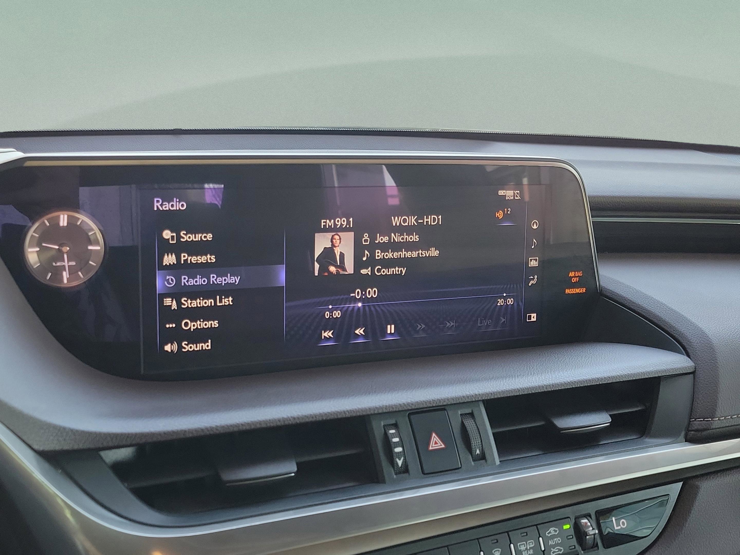 Used 2020 Lexus ES 350 w/ Premium Package image 21