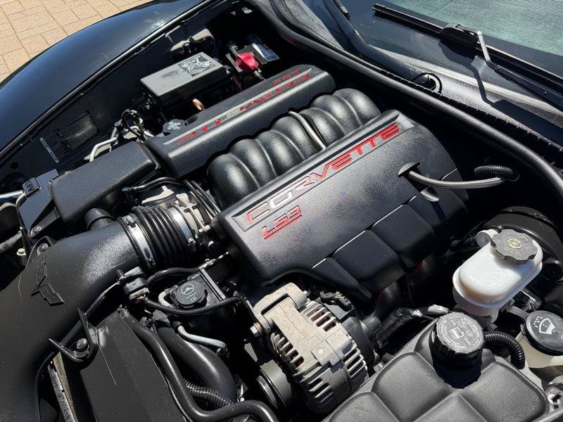 Used 2009 Chevrolet Corvette Coupe w/ Preferred Equipment Group RWD image 79