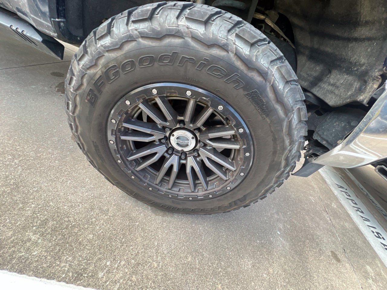 Used 2019 Ford F350 Lariat w/ Lariat Ultimate Package AWD/4WD image 6