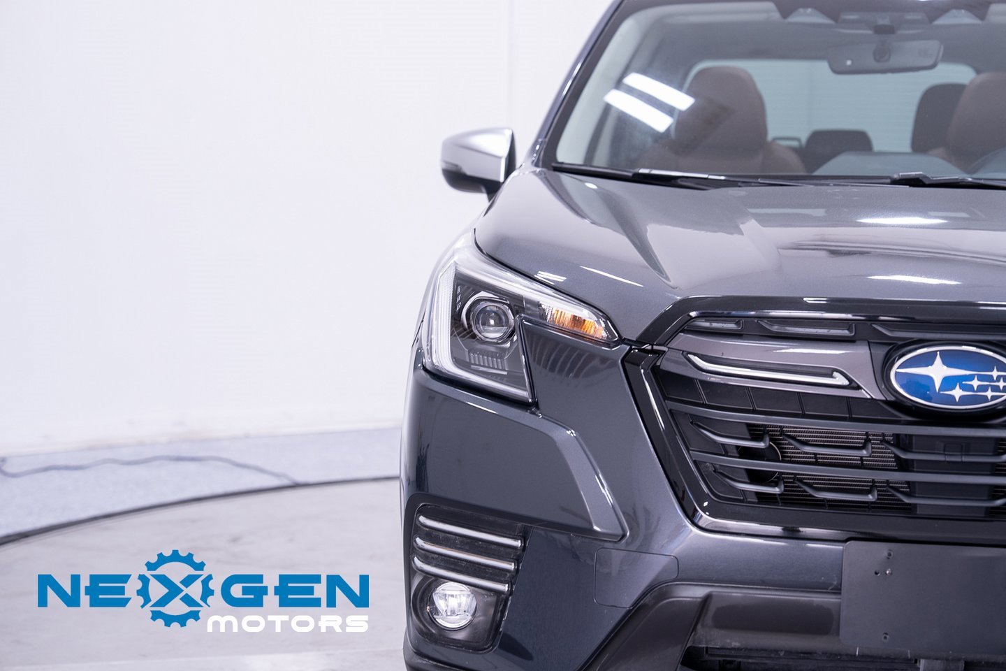 Used 2023 Subaru Forester Touring image 6