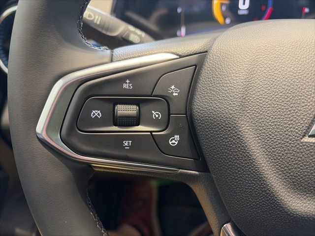 New 2026 Chevrolet Trax LT w/ Driver Confidence Package FWD image 14