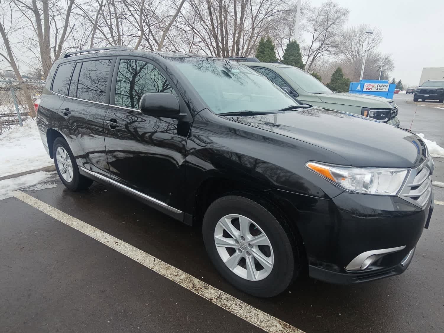 Used 2013 Toyota Highlander SE image 4