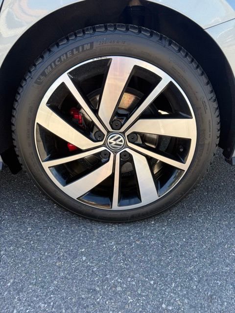 Used 2019 Volkswagen Jetta GLI Autobahn FWD image 10