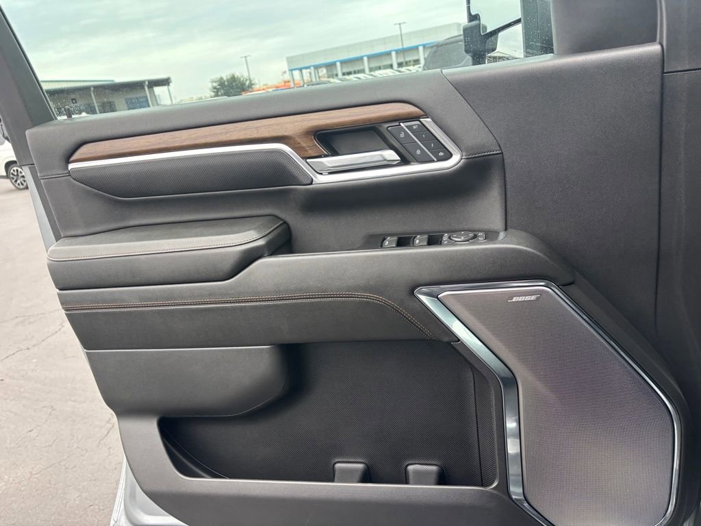 Used 2024 Chevrolet Silverado 2500 High Country w/ High Country Premium Package image 23