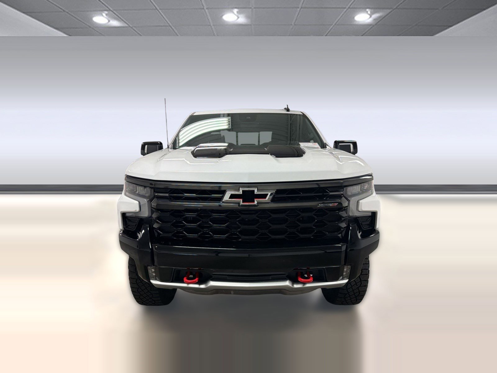 Used 2024 Chevrolet Silverado 1500 ZR2 w/ Technology Package AWD/4WD image 4