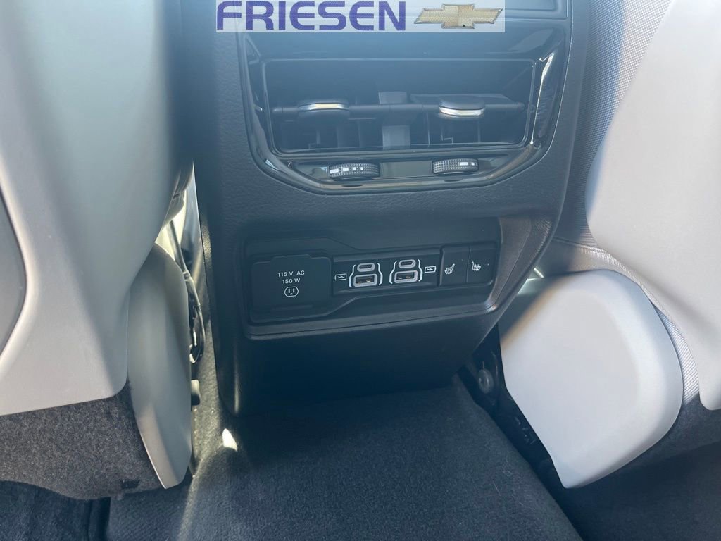 Used 2022 Jeep Grand Cherokee Overland image 37