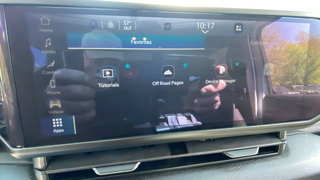 Used 2025 Jeep Wrangler Unlimited Sport AWD/4WD image 21