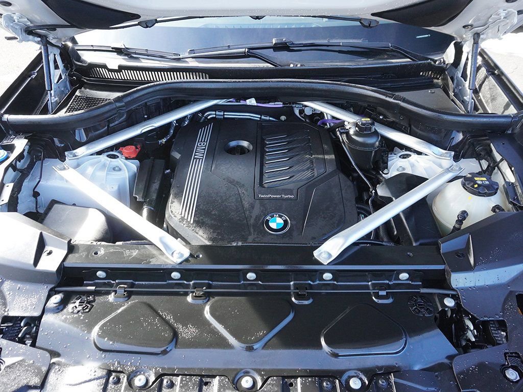 Used 2023 BMW X5 xDrive40i w/ Executive Package image 30