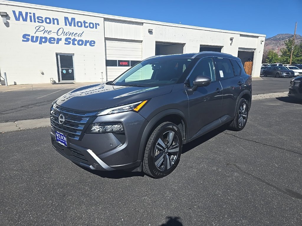 Used 2026 Nissan Rogue SL AWD/4WD image 1