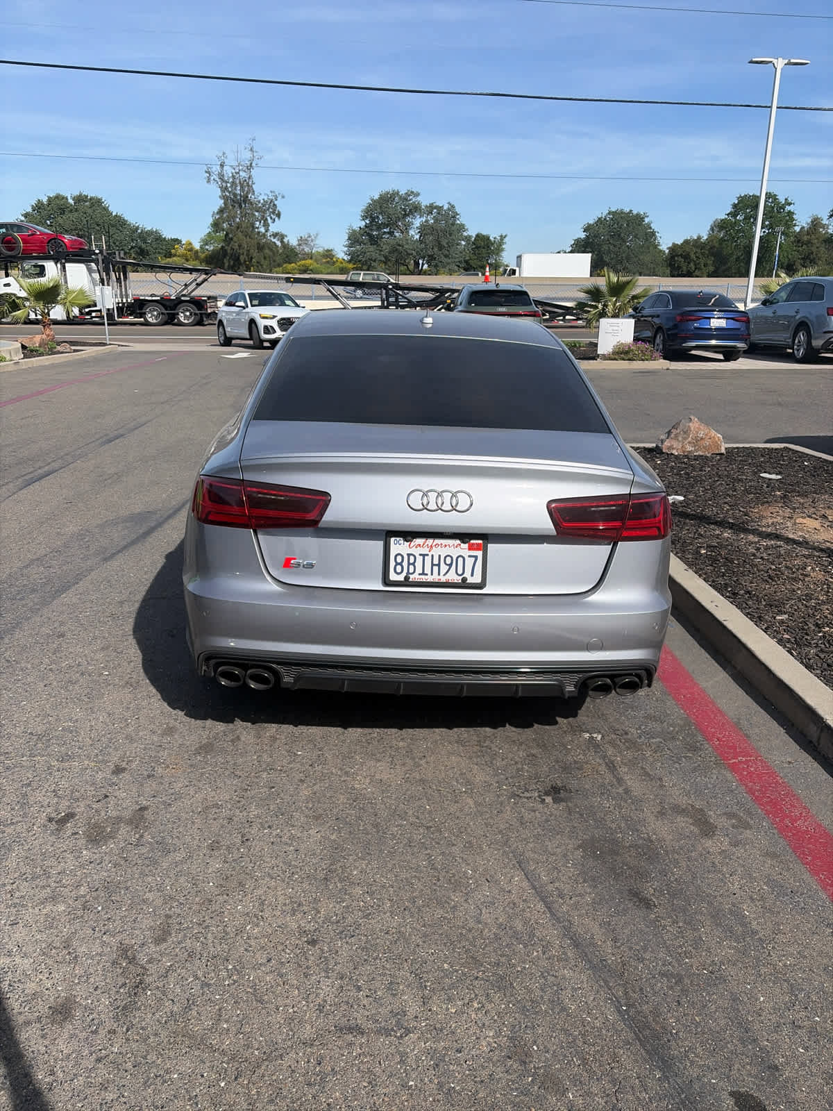 Used 2017 Audi S6 Premium Plus image 3