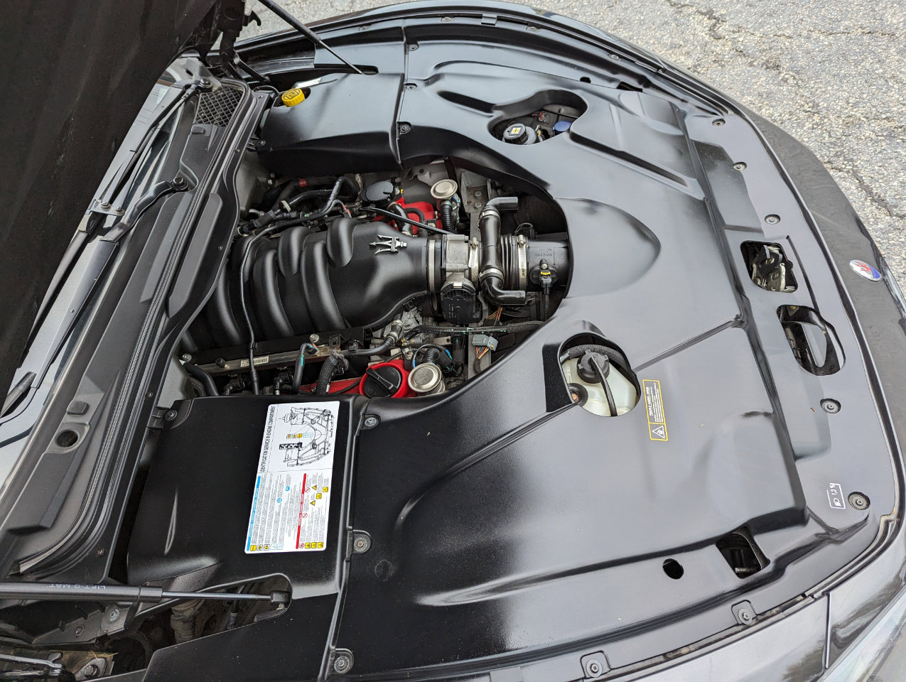 Used 2014 Maserati GranTurismo MC image 38