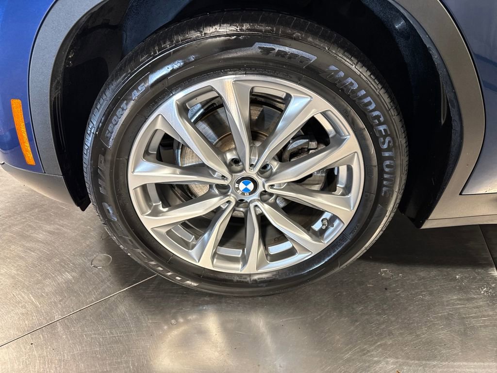 Used 2018 BMW X3 xDrive30i image 2