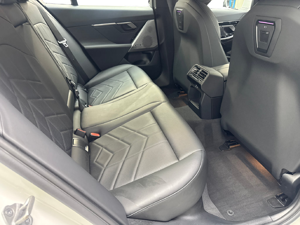 Used 2026 BMW 530i RWD image 41