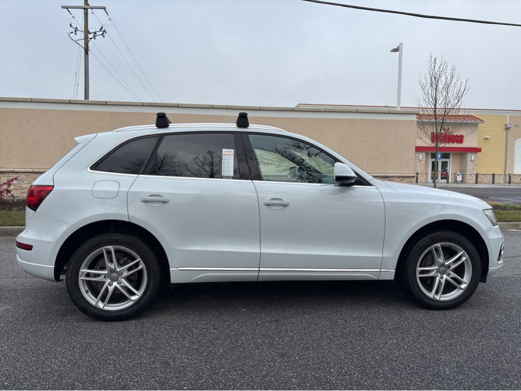 Used 2015 Audi Q5 2.0T Premium Plus AWD/4WD image 24