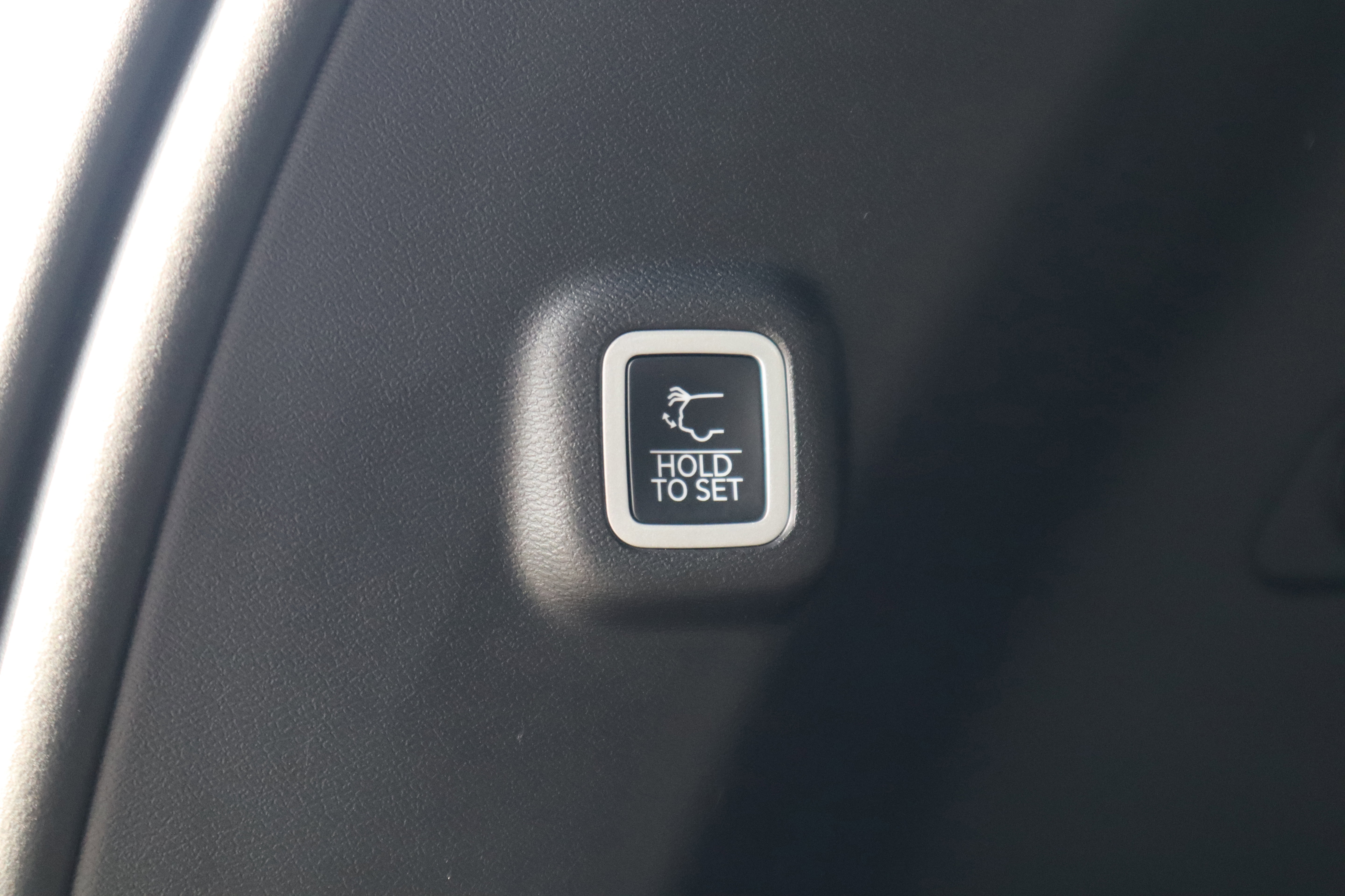 Used 2026 Jeep Cherokee Limited AWD/4WD image 34