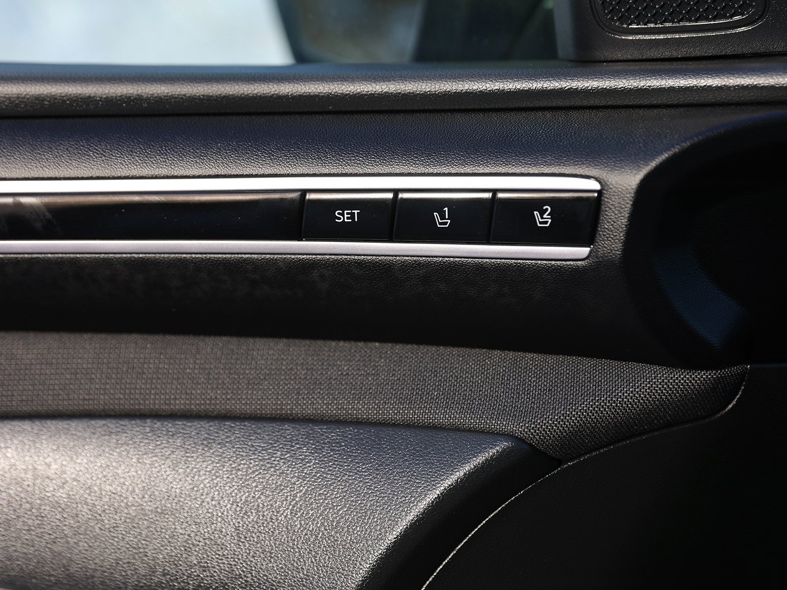 Certified 2022 Hyundai Tucson Limited w/ Cargo Package image 36