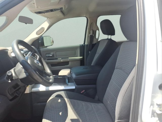 Used 2011 RAM 2500 SLT w/ Cold Weather Group AWD/4WD image 14
