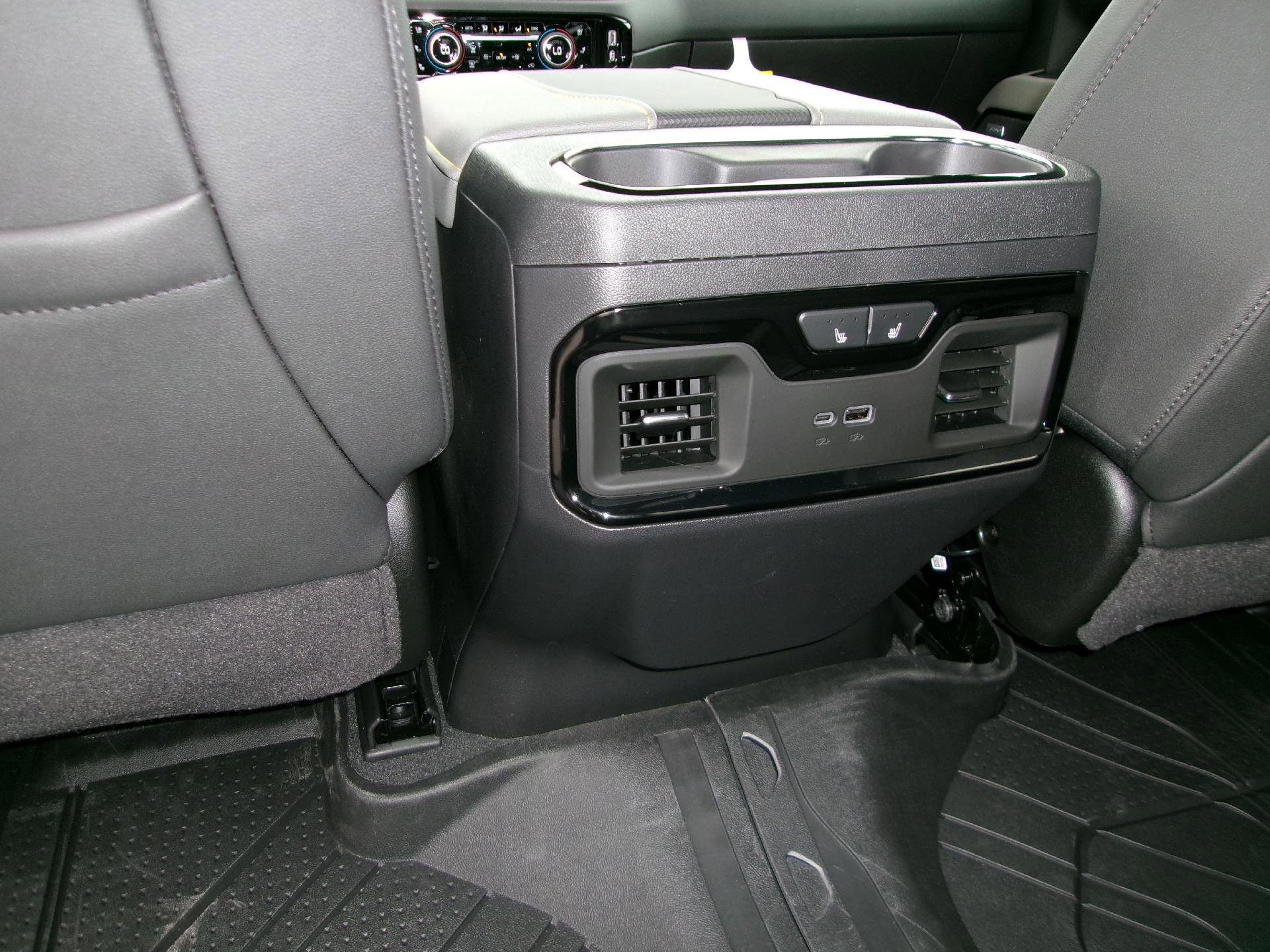 New 2026 Chevrolet Silverado 1500 ZR2 image 15