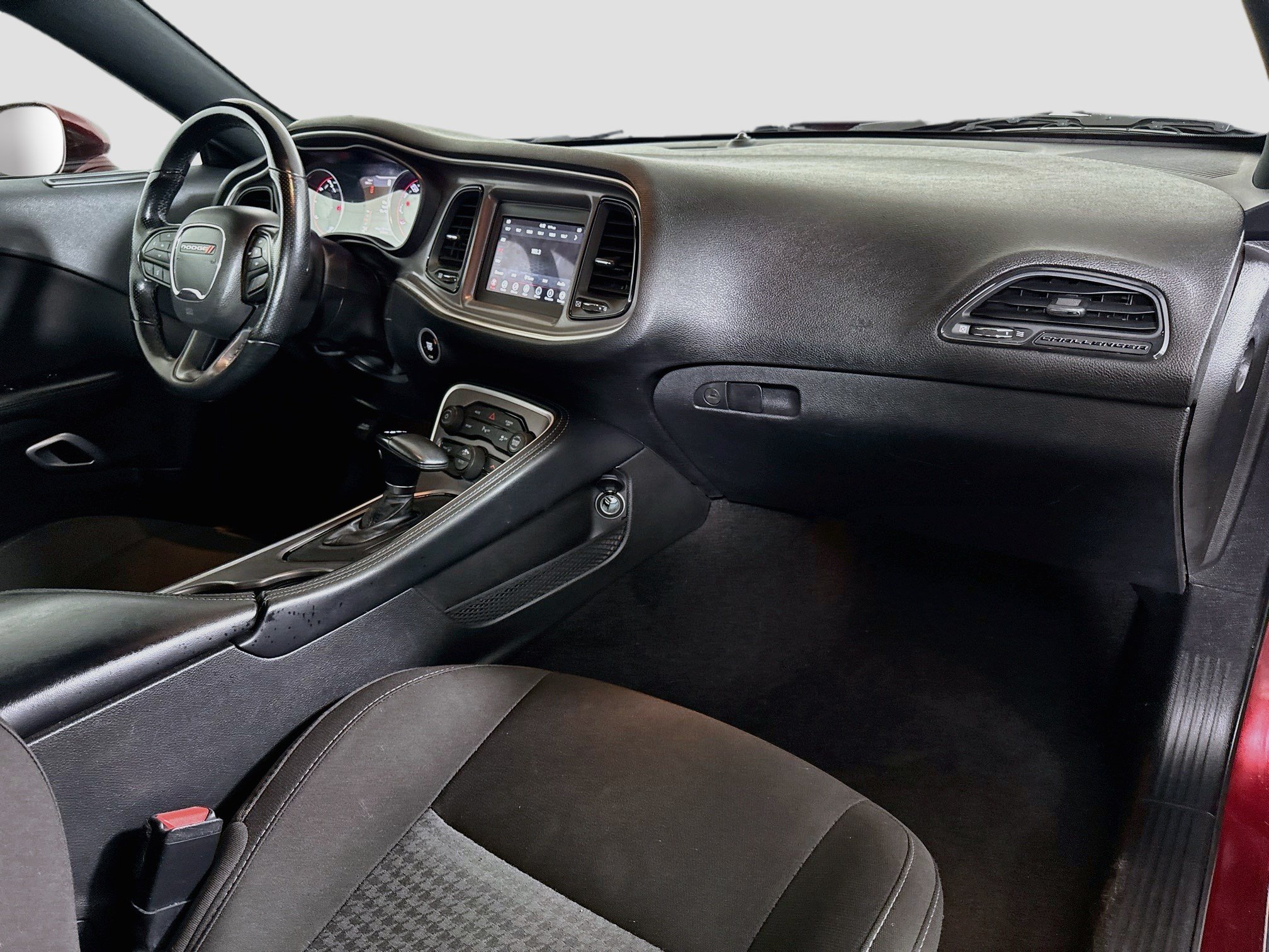 Used 2022 Dodge Challenger GT RWD image 28