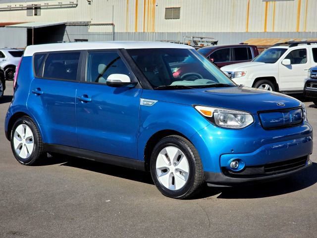Used 2015 Kia Soul EV + FWD image 1