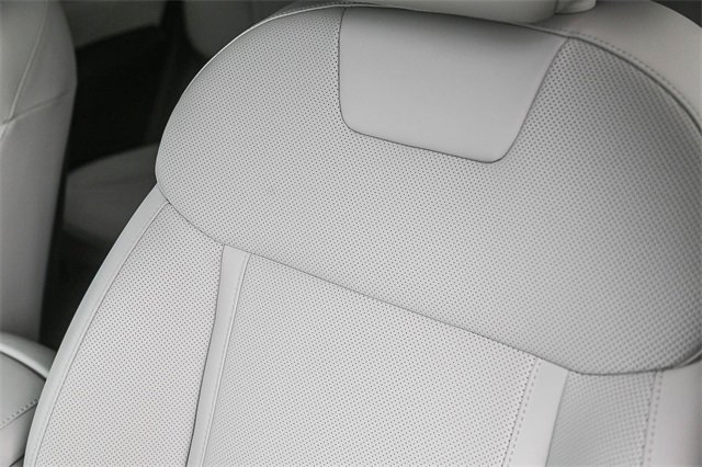 Certified 2025 Hyundai Tucson SEL image 28