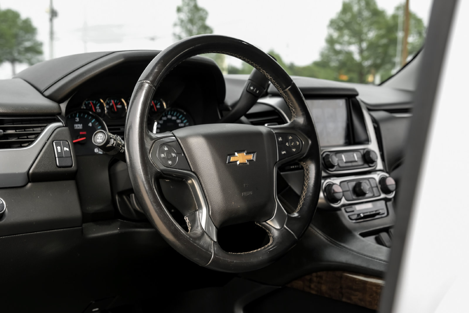 Used 2020 Chevrolet Tahoe LS RWD image 15