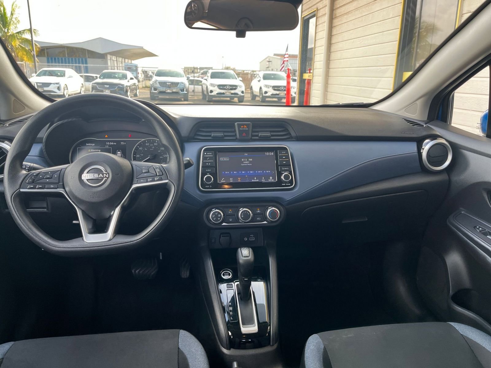 Used 2023 Nissan Versa SV image 30