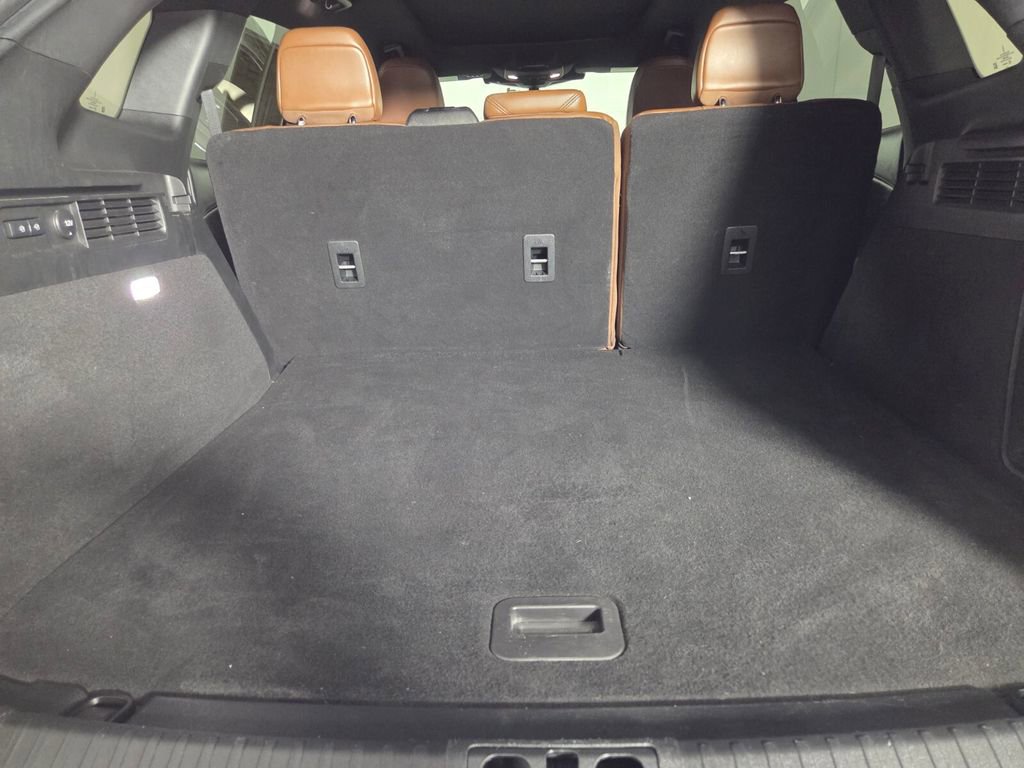 Used 2022 Lincoln Nautilus Reserve w/ Luxury Package image 28