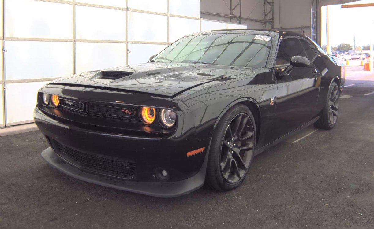 Used 2020 Dodge Challenger R/T Scat Pack w/ Plus Package RWD image 1
