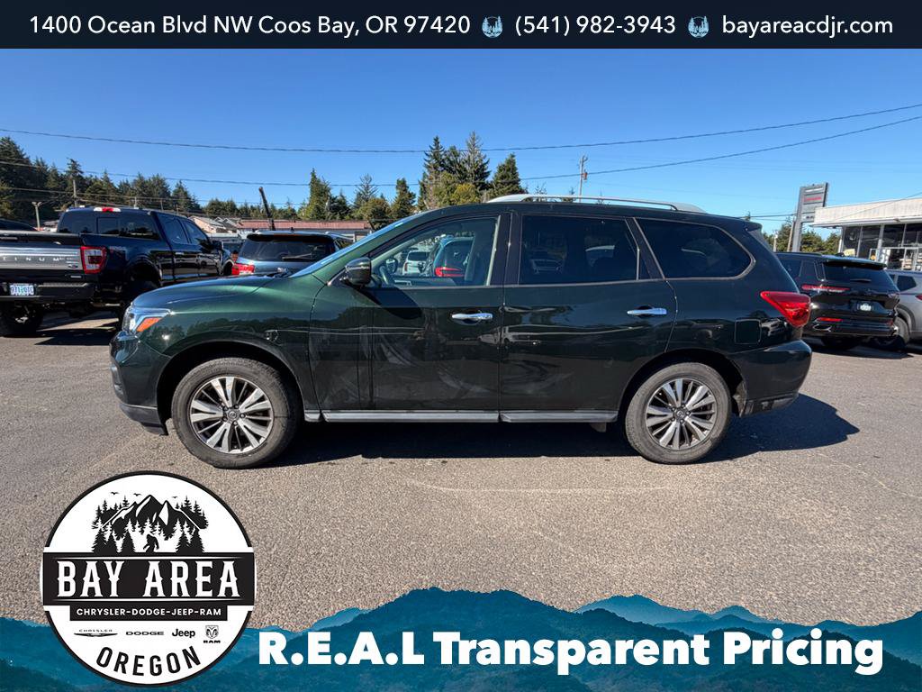 Used 2019 Nissan Pathfinder SV AWD/4WD image 3