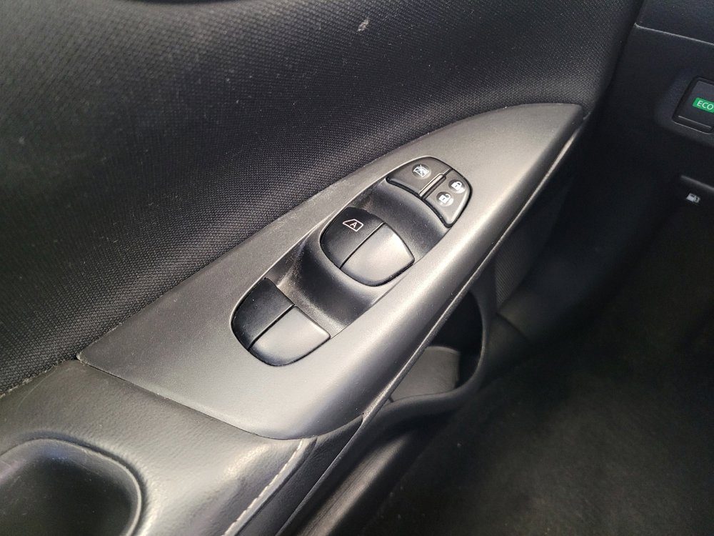 Used 2019 Nissan Sentra S image 27