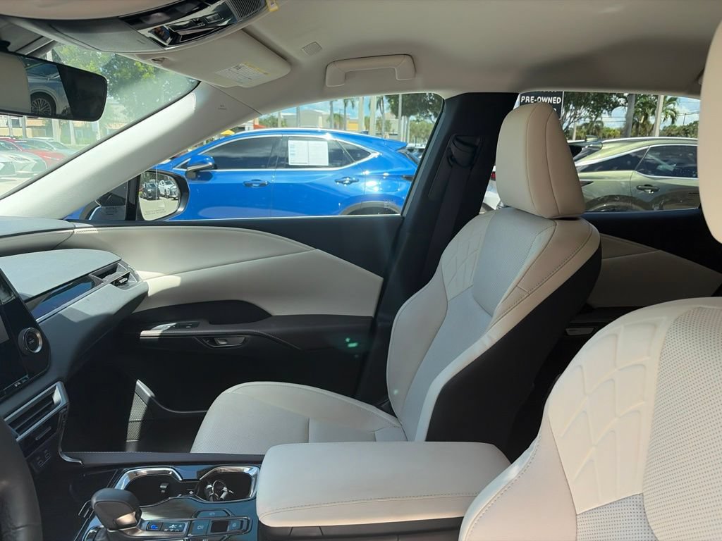 Certified 2024 Lexus RX 350 FWD w/ Technology Package image 14