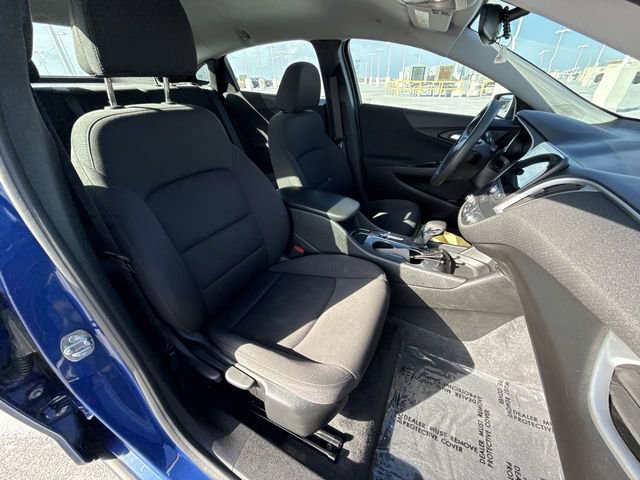 Used 2023 Chevrolet Malibu LS image 25