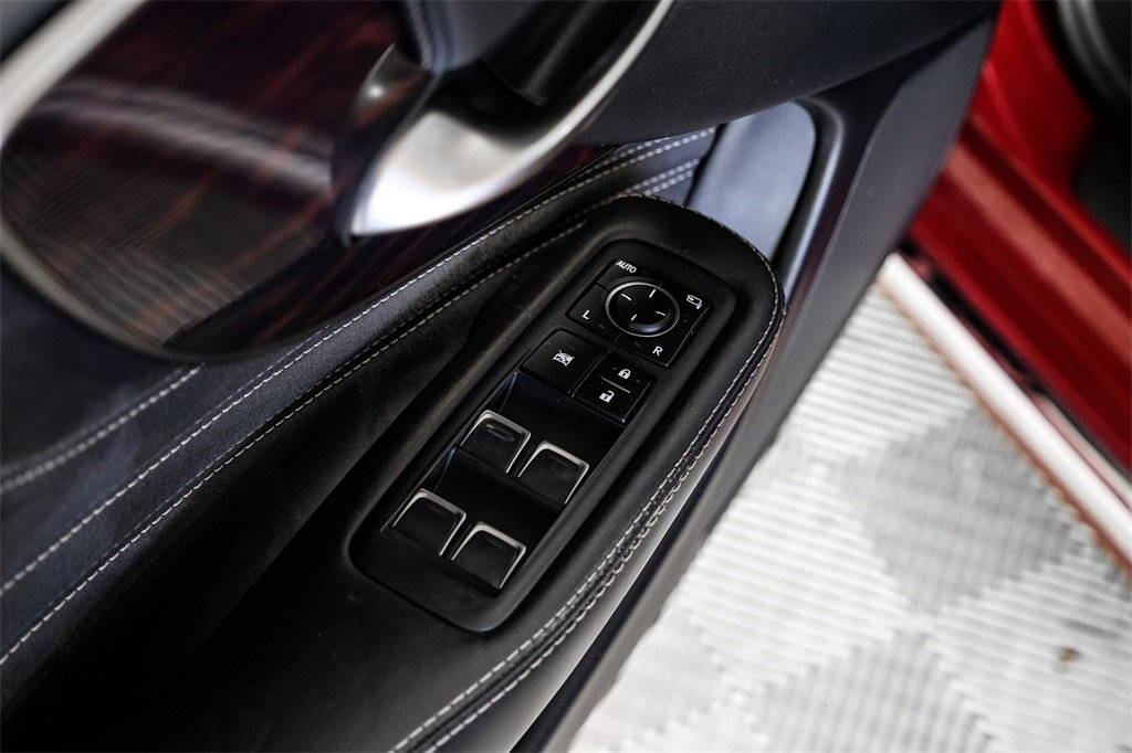 Used 2018 Lexus LS 500 image 44