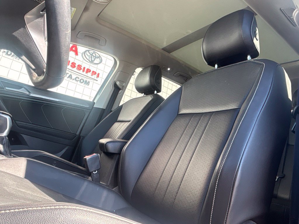 Used 2022 Volkswagen Tiguan SE FWD image 10