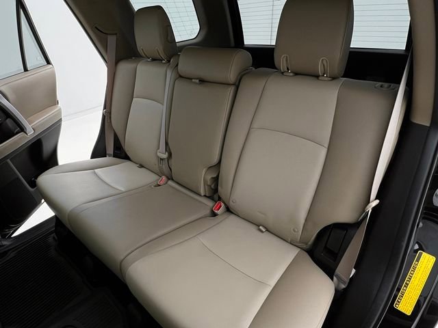 Used 2018 Toyota 4Runner SR5 Premium AWD/4WD image 15
